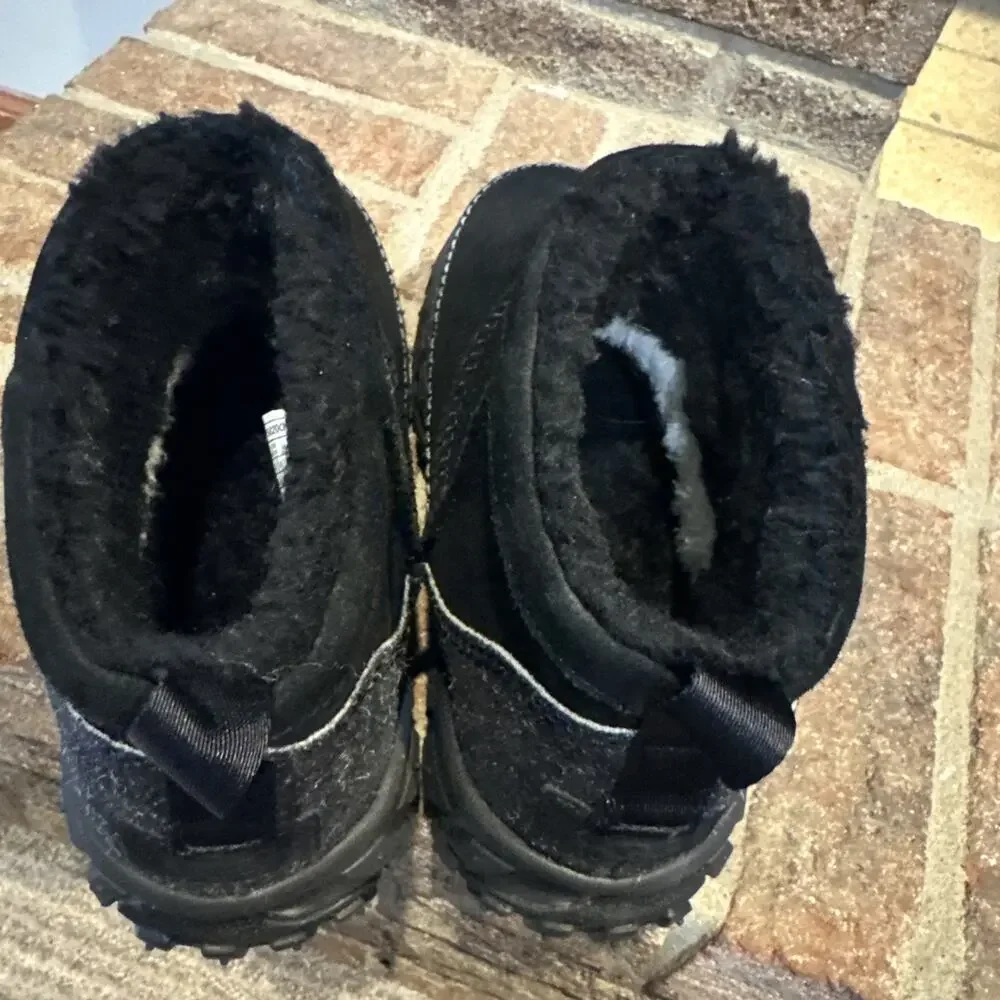 UGG Venture Daze Ultra Mini Black Men's Size 7/ Women’s 8 Boots 1158200 - Picture 10 of 16